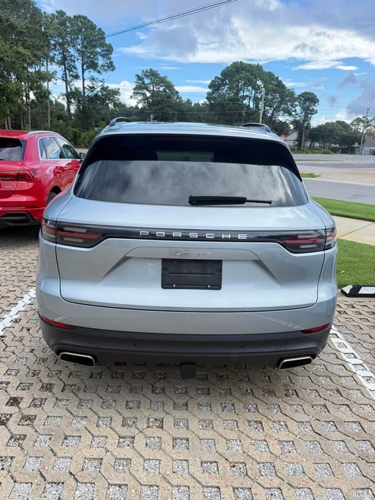 2023 Porsche 9Y0/9Y3 Cayenne - Image 5 of 14