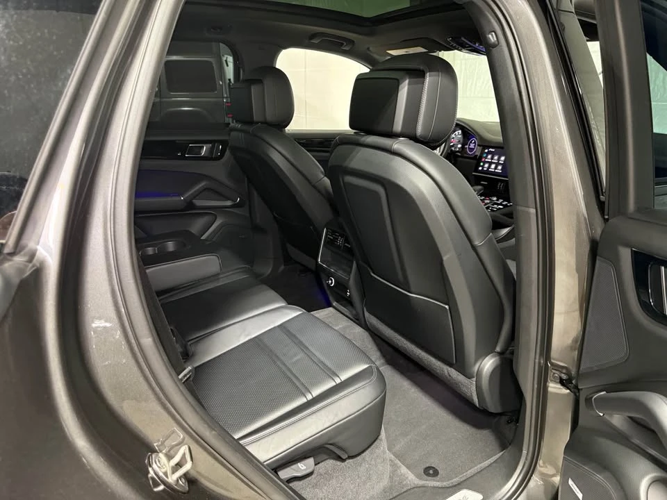 2023 Porsche 9Y0/9Y3 Cayenne - Image 17 of 20