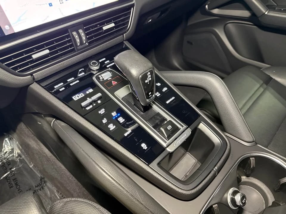 2023 Porsche 9Y0/9Y3 Cayenne - Image 11 of 20