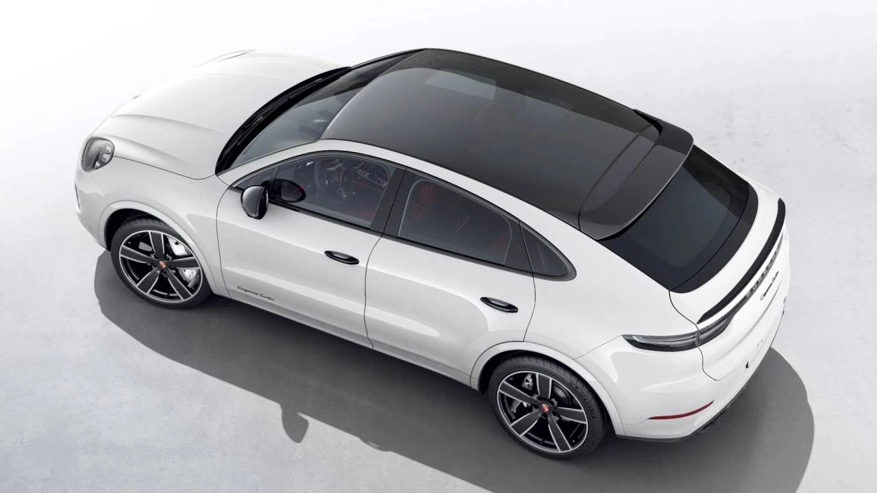 2023 Porsche 9Y0/9Y3 Cayenne Turbo - Image 4 of 7