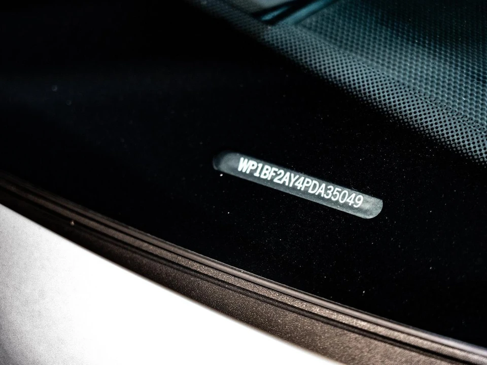 2023 Porsche 9Y0/9Y3 Cayenne Coupe - Image 30 of 30