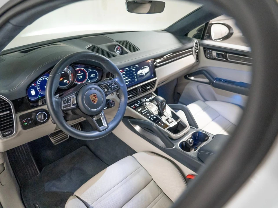 2023 Porsche 9Y0/9Y3 Cayenne Coupe - Image 5 of 30