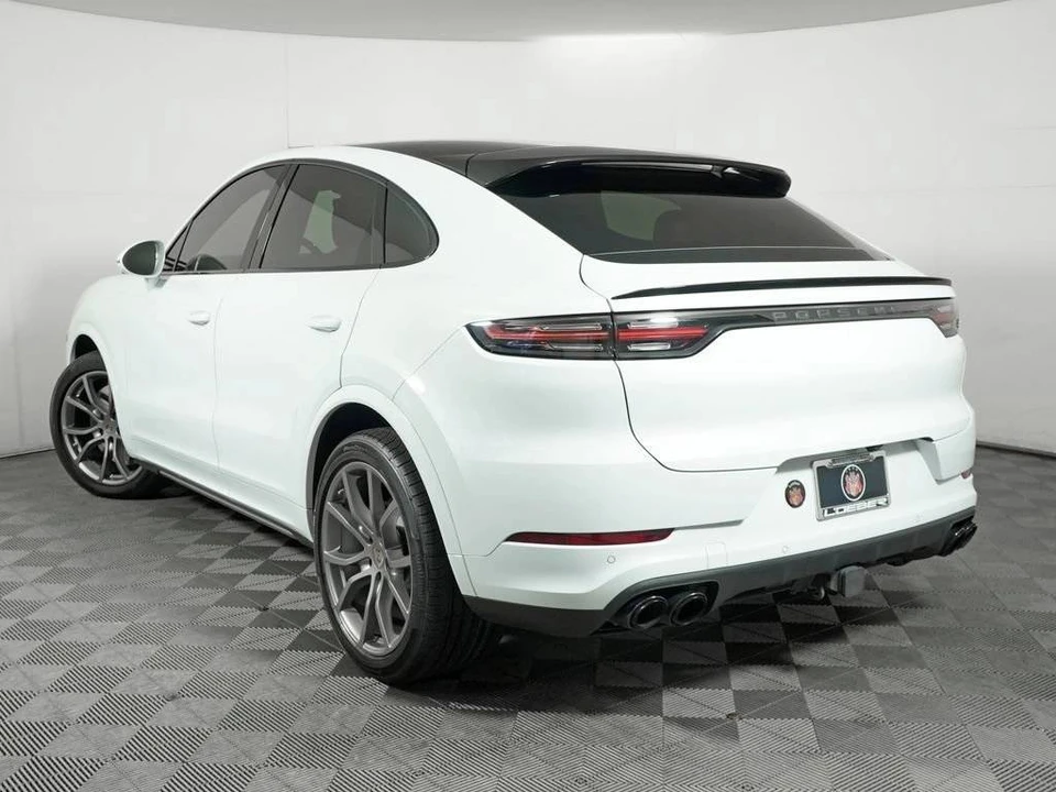 2023 Porsche Cayenne - Image 3 of 5