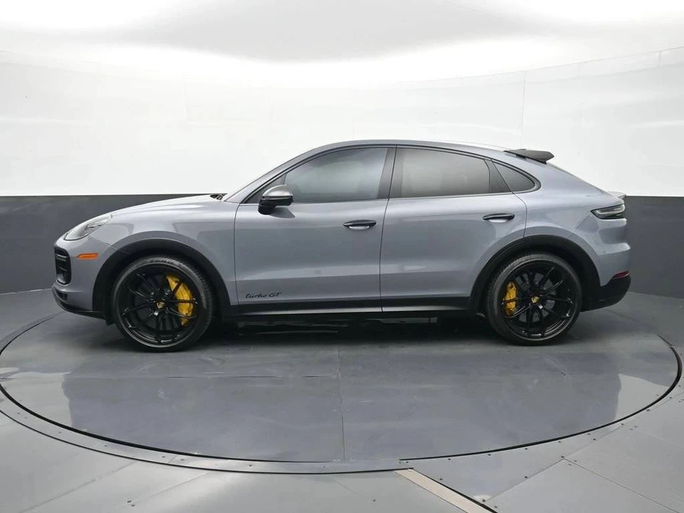 2023 Porsche 9Y0/9Y3 Cayenne Turbo GT - Image 2 of 5