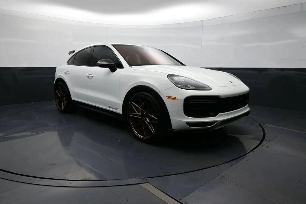 2023 Porsche 9Y0/9Y3 Cayenne Turbo GT - Image 3 of 5