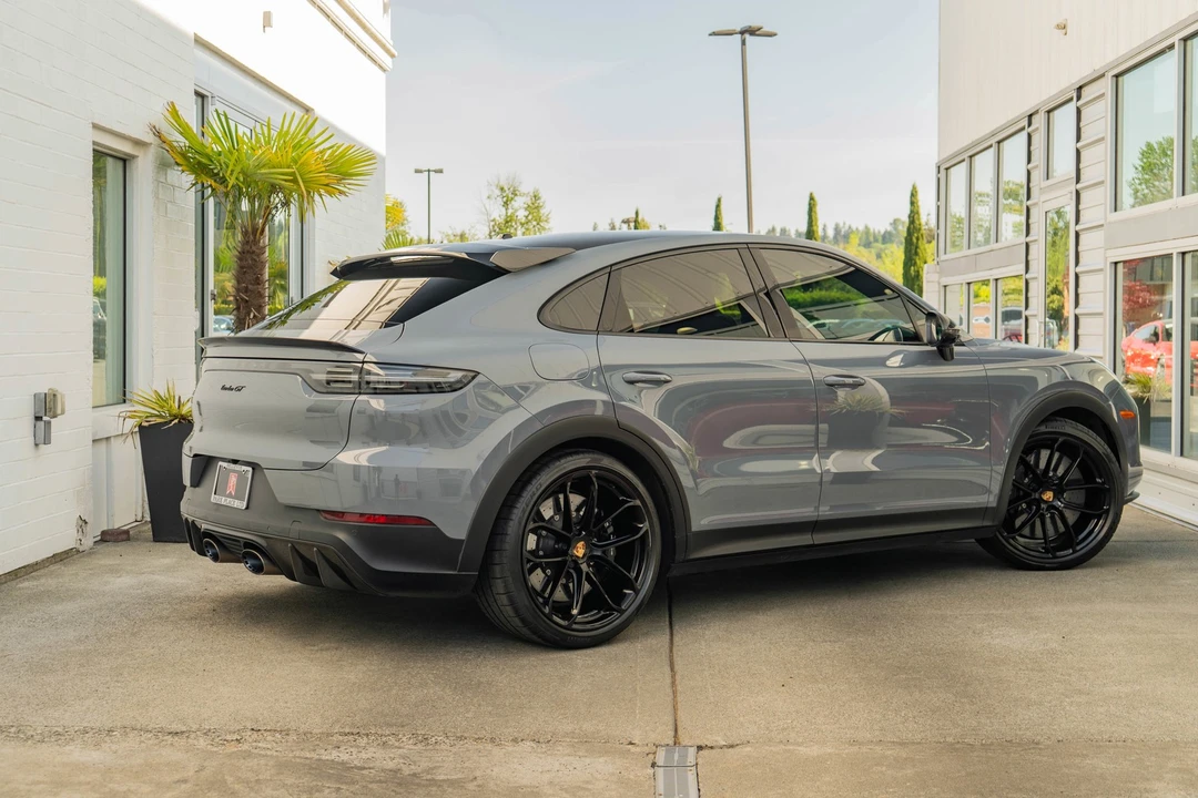 2023 Porsche 9Y0/9Y3 Cayenne Turbo GT - Image 6 of 31