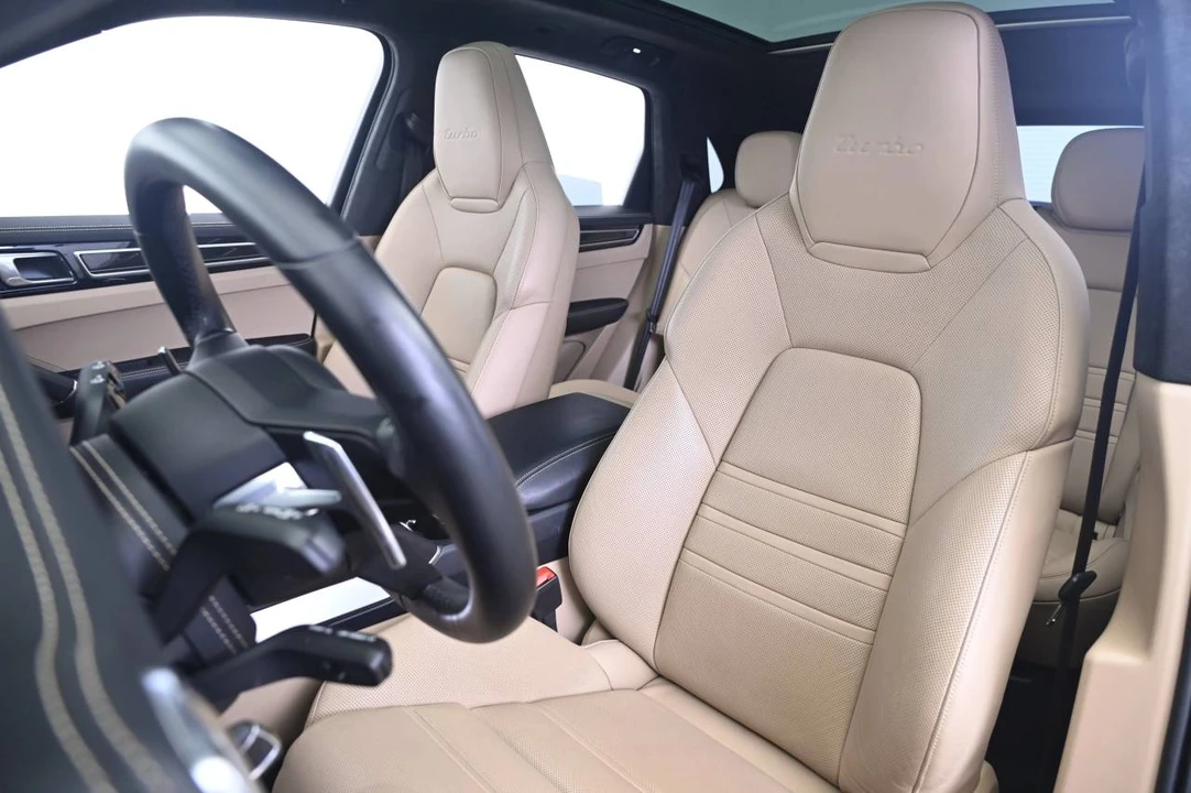 2023 Porsche 9Y0/9Y3 Cayenne Turbo - Image 5 of 5