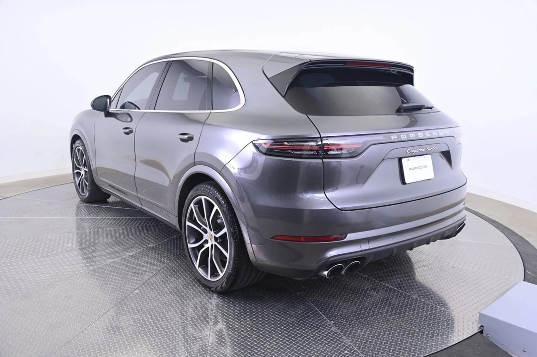 2023 Porsche 9Y0/9Y3 Cayenne Turbo - Image 3 of 5