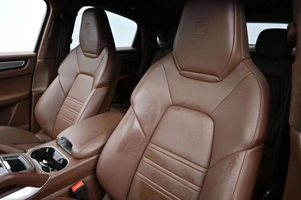 2023 Porsche Cayenne - Image 5 of 5
