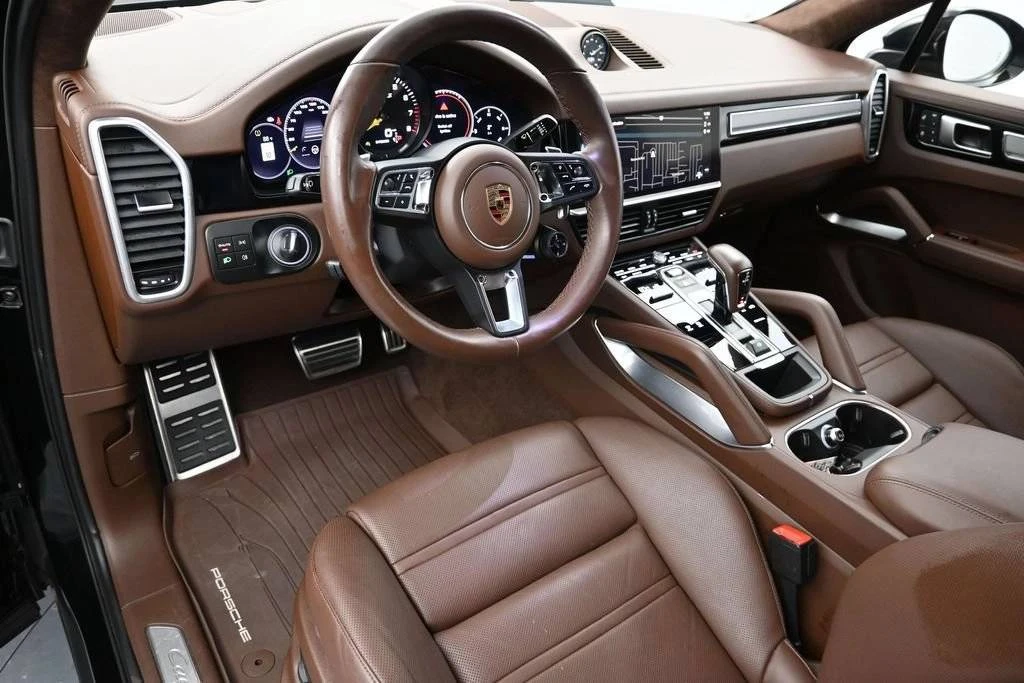 2023 Porsche Cayenne - Image 4 of 5