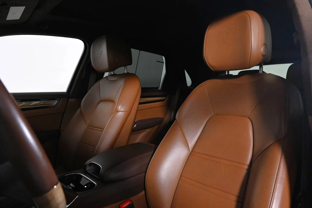 2023 Porsche 9Y0/9Y3 Cayenne - Image 5 of 5