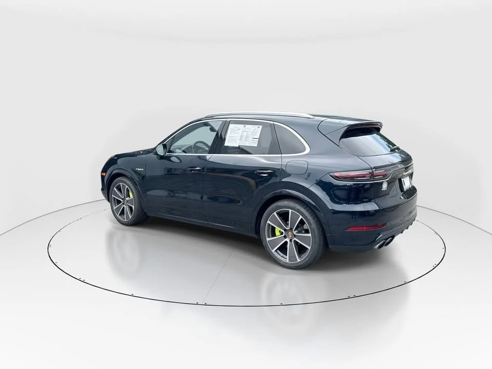 2023 Porsche 9Y0/9Y3 Cayenne - Image 5 of 20