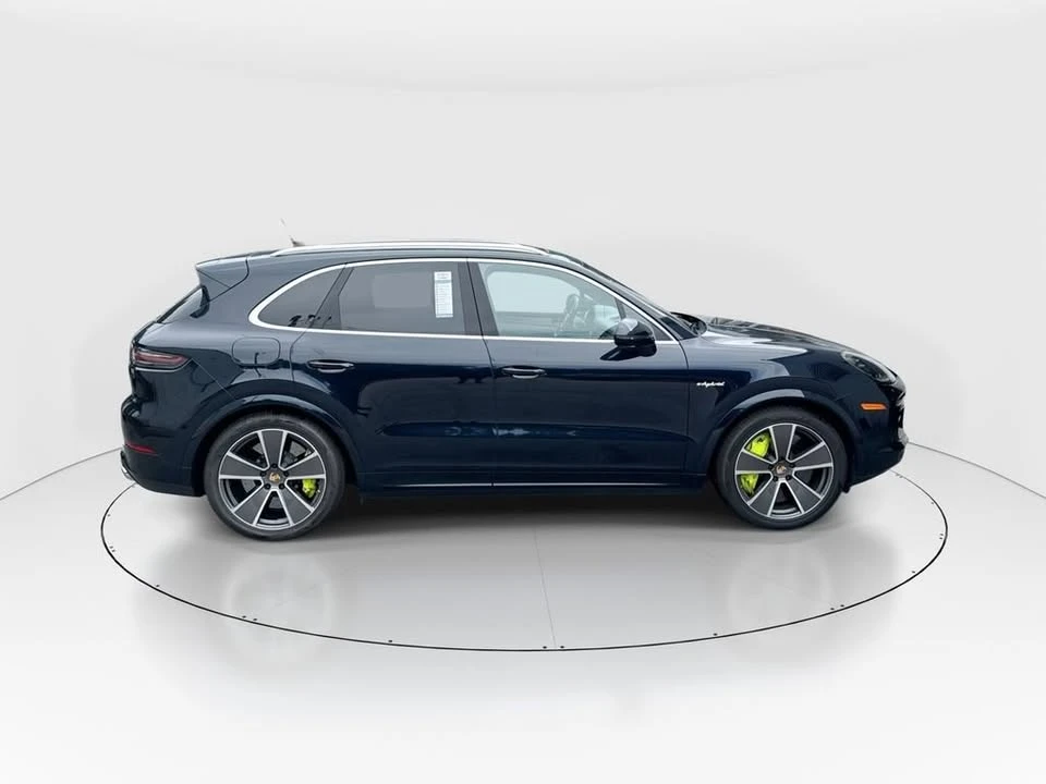 2023 Porsche 9Y0/9Y3 Cayenne - Image 8 of 20