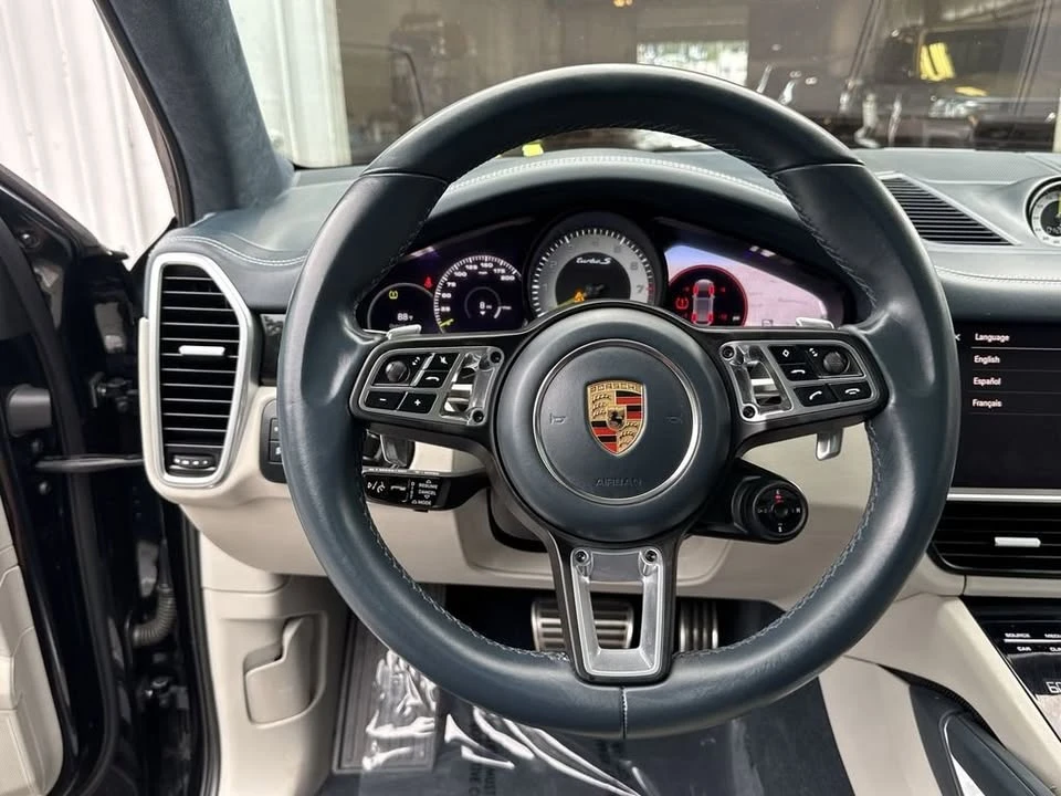 2023 Porsche 9Y0/9Y3 Cayenne - Image 15 of 20