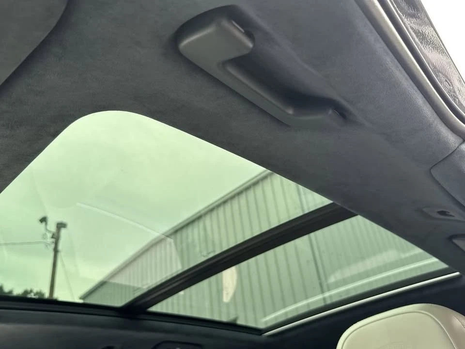 2023 Porsche 9Y0/9Y3 Cayenne - Image 19 of 20