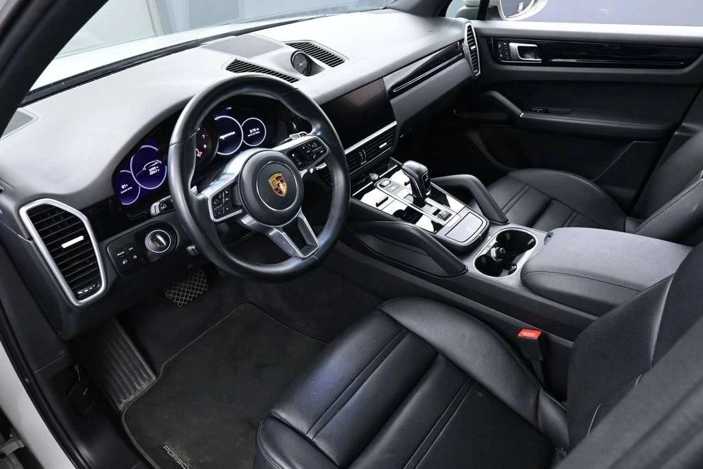 2023 Porsche 9Y0/9Y3 Cayenne - Image 4 of 5