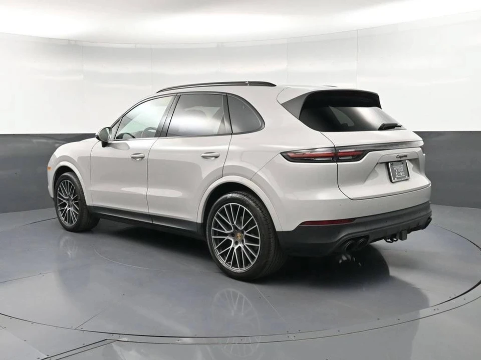 2023 Porsche 9Y0/9Y3 Cayenne - Image 3 of 5