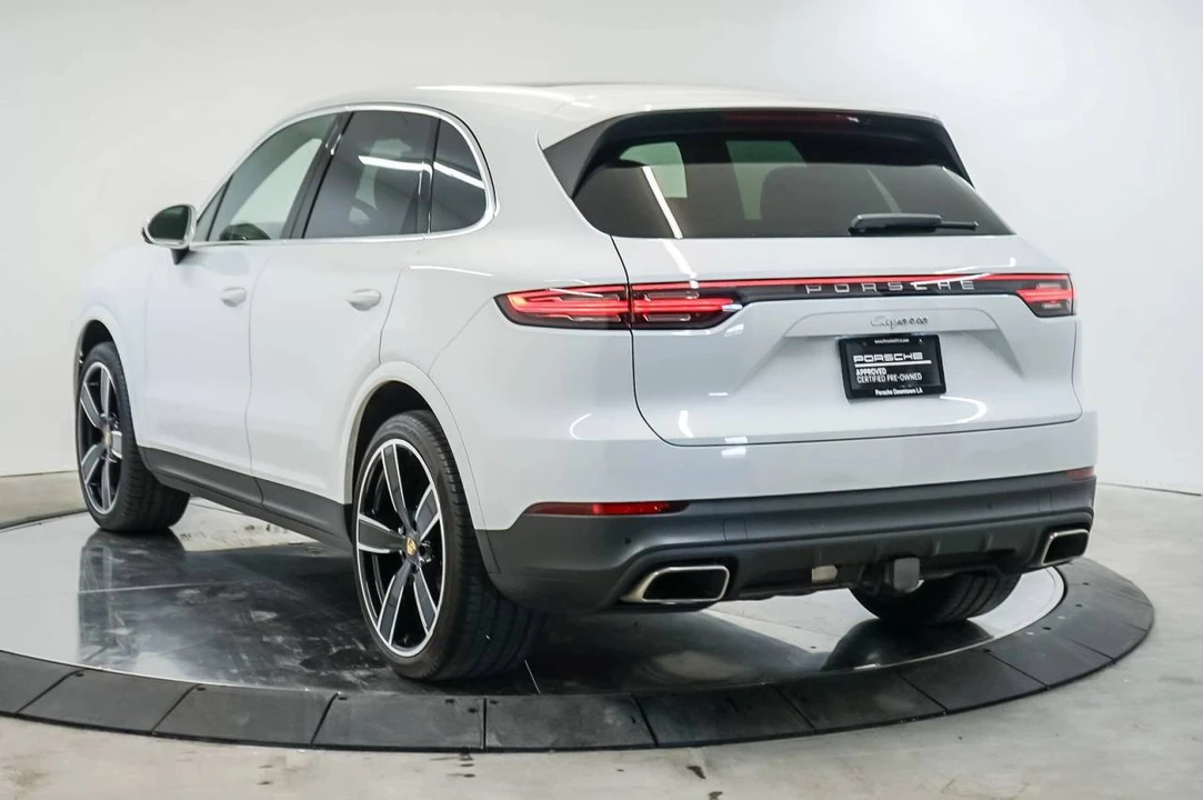 2023 Porsche 9Y0/9Y3 Cayenne - Image 3 of 5