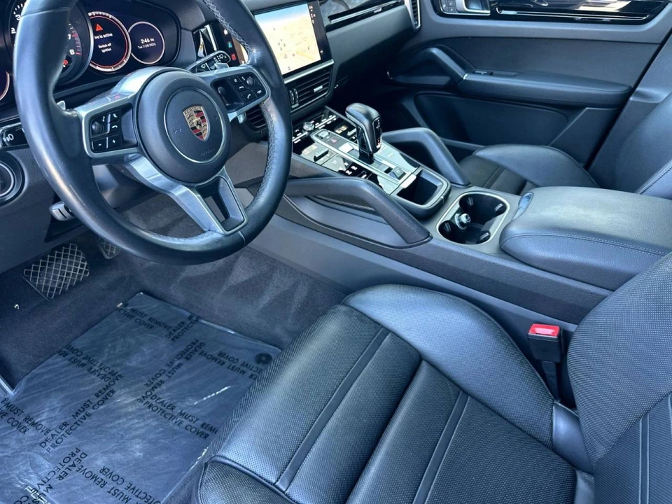 2023 Porsche 9Y0/9Y3 Cayenne - Image 4 of 5