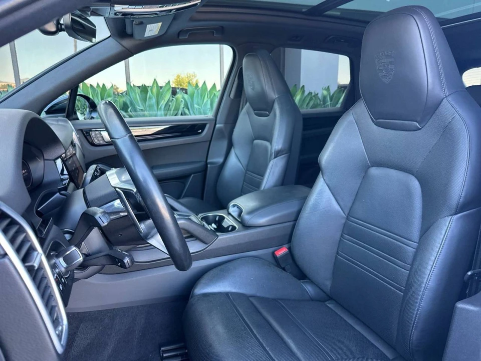 2023 Porsche 9Y0/9Y3 Cayenne - Image 5 of 5