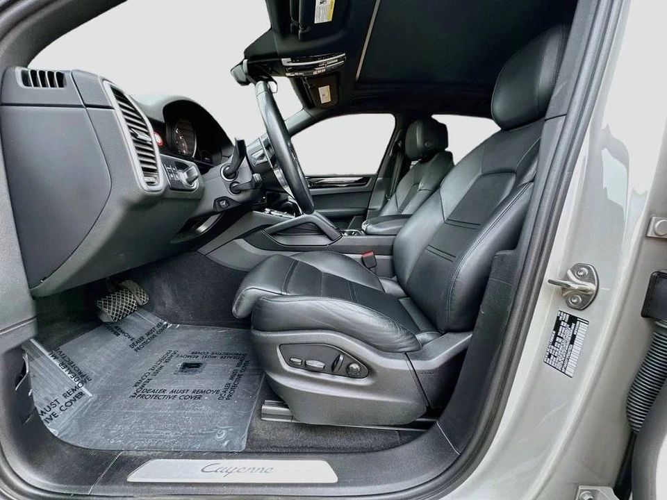 2023 Porsche 9Y0/9Y3 Cayenne - Image 5 of 5