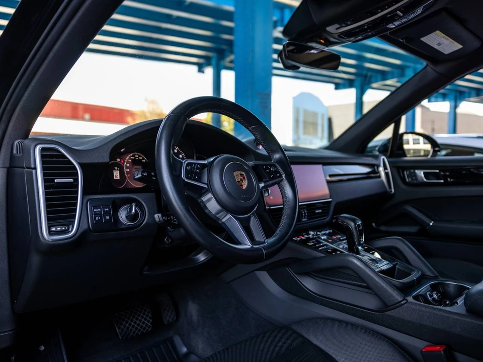 2023 Porsche 9Y0/9Y3 Cayenne - Image 4 of 5
