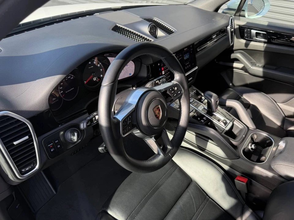2023 Porsche 9Y0/9Y3 Cayenne - Image 4 of 5