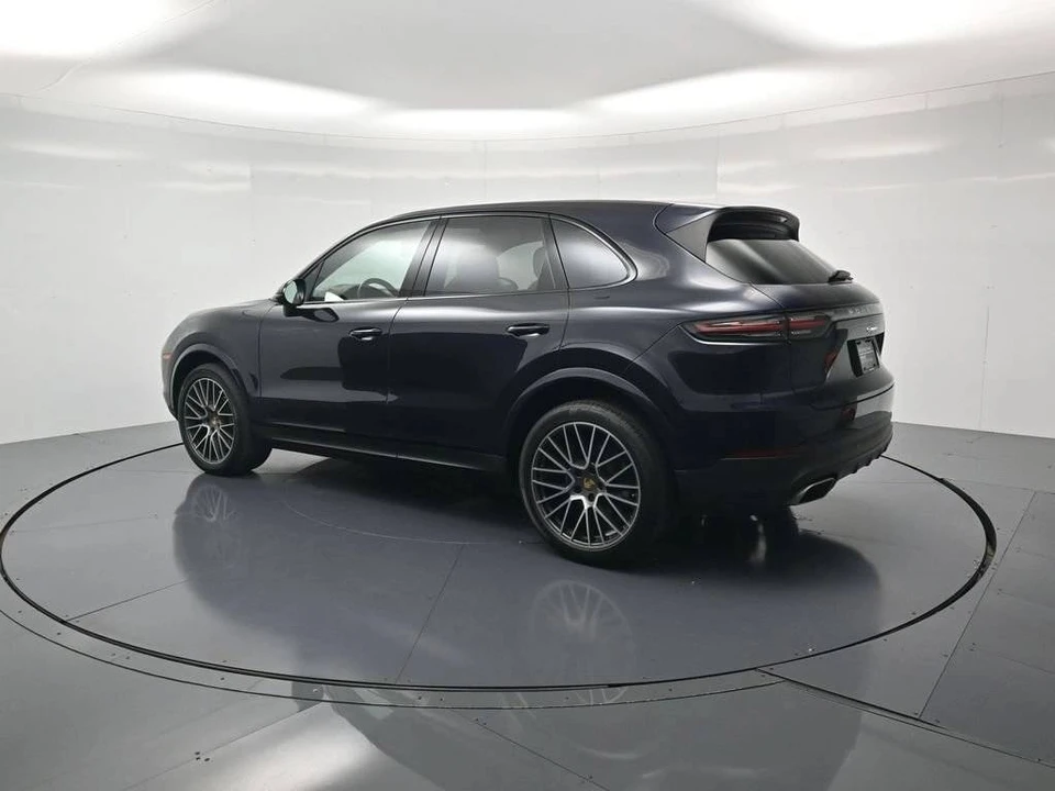 2023 Porsche 9Y0/9Y3 Cayenne - Image 3 of 5