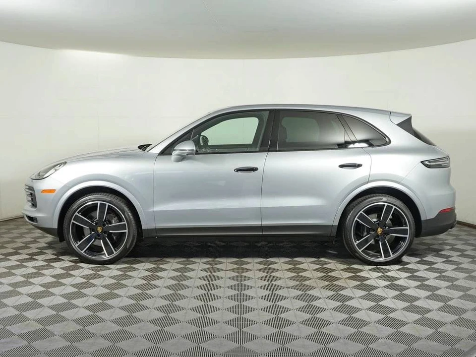 2023 Porsche 9Y0/9Y3 Cayenne - Image 2 of 5