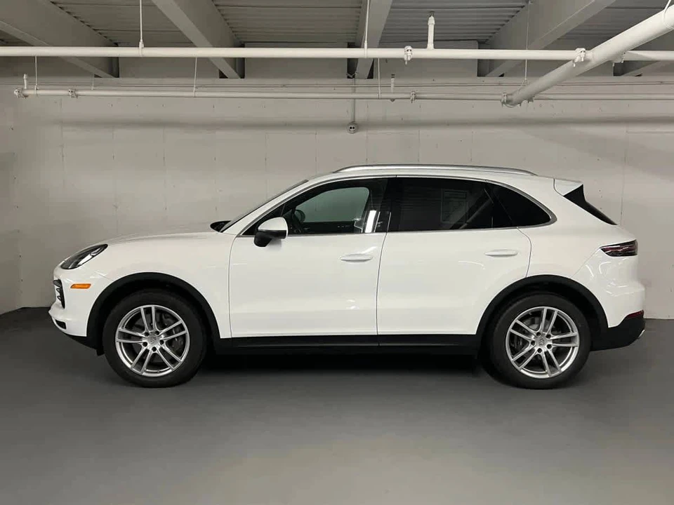 2023 Porsche 9Y0/9Y3 Cayenne - Image 2 of 5