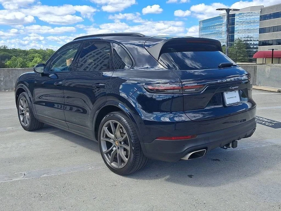 2023 Porsche 9Y0/9Y3 Cayenne - Image 3 of 5