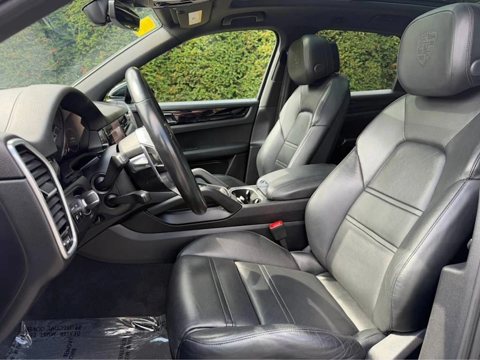 2023 Porsche 9Y0/9Y3 Cayenne - Image 5 of 5