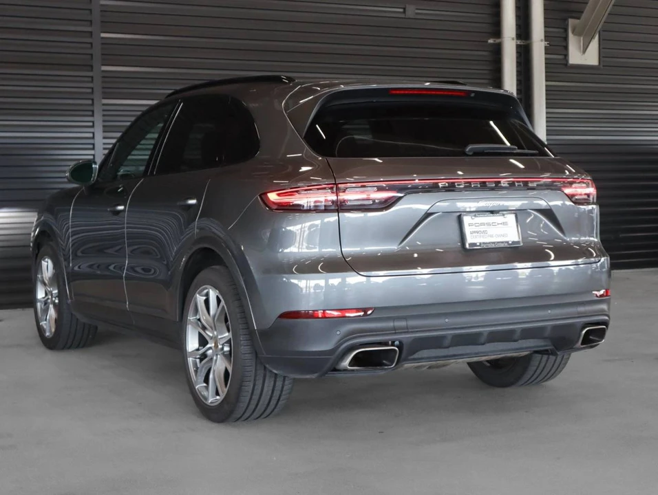 2023 Porsche 9Y0/9Y3 Cayenne - Image 3 of 5