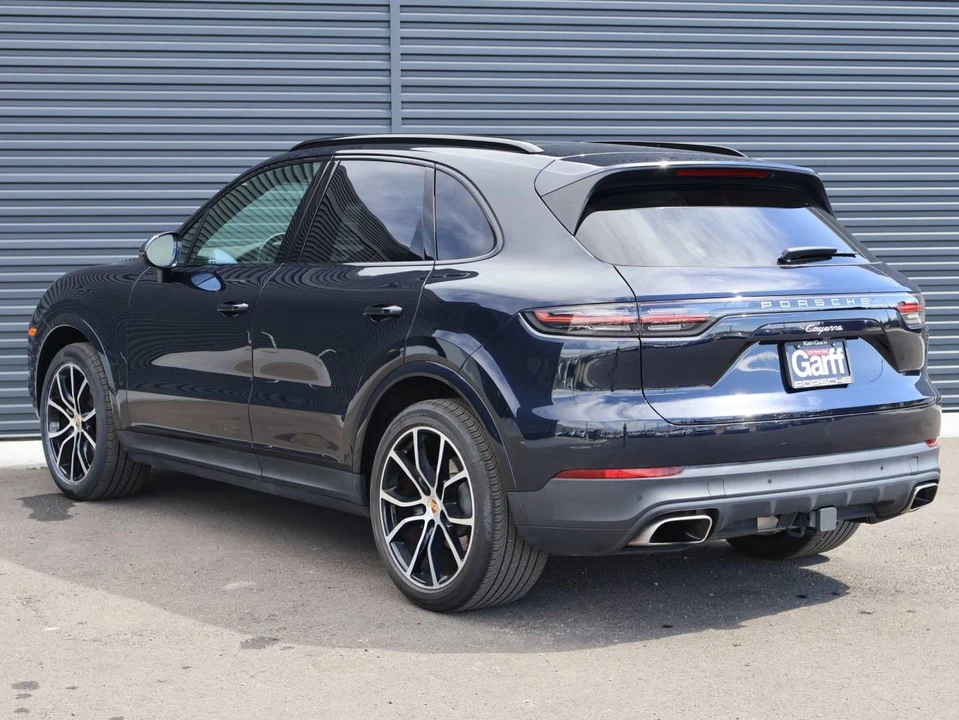 2023 Porsche 9Y0/9Y3 Cayenne - Image 3 of 4