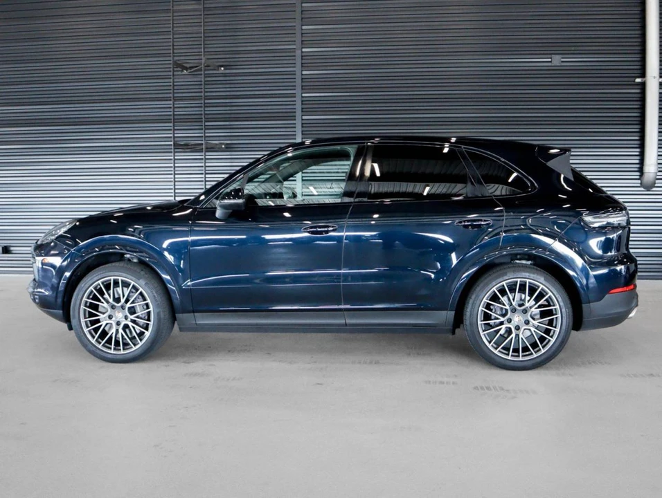 2023 Porsche 9Y0/9Y3 Cayenne - Image 2 of 4