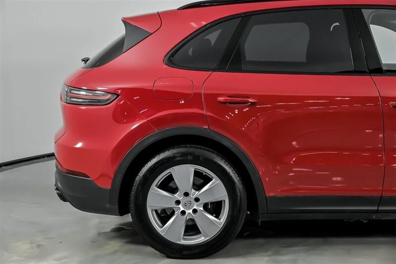 2023 Porsche 9Y0/9Y3 Cayenne - Image 13 of 21