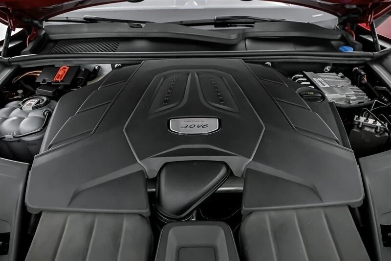 2023 Porsche 9Y0/9Y3 Cayenne - Image 17 of 21