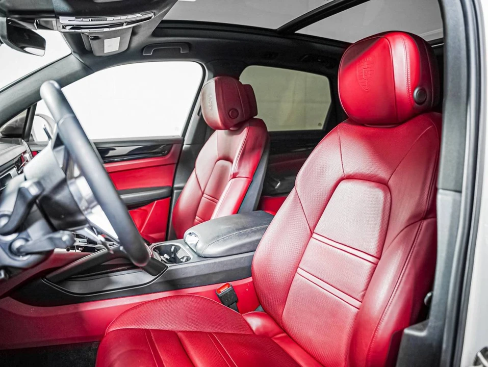 2023 Porsche 9Y0/9Y3 Cayenne - Image 4 of 5