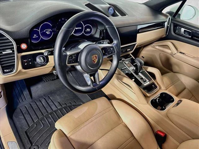 2023 Porsche 9Y0/9Y3 Cayenne - Image 4 of 5