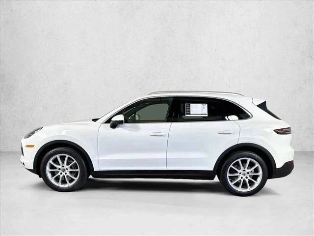 2023 Porsche 9Y0/9Y3 Cayenne - Image 2 of 5