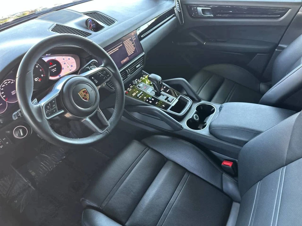 2023 Porsche 9Y0/9Y3 Cayenne - Image 4 of 5