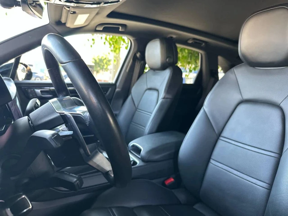 2023 Porsche 9Y0/9Y3 Cayenne - Image 5 of 5