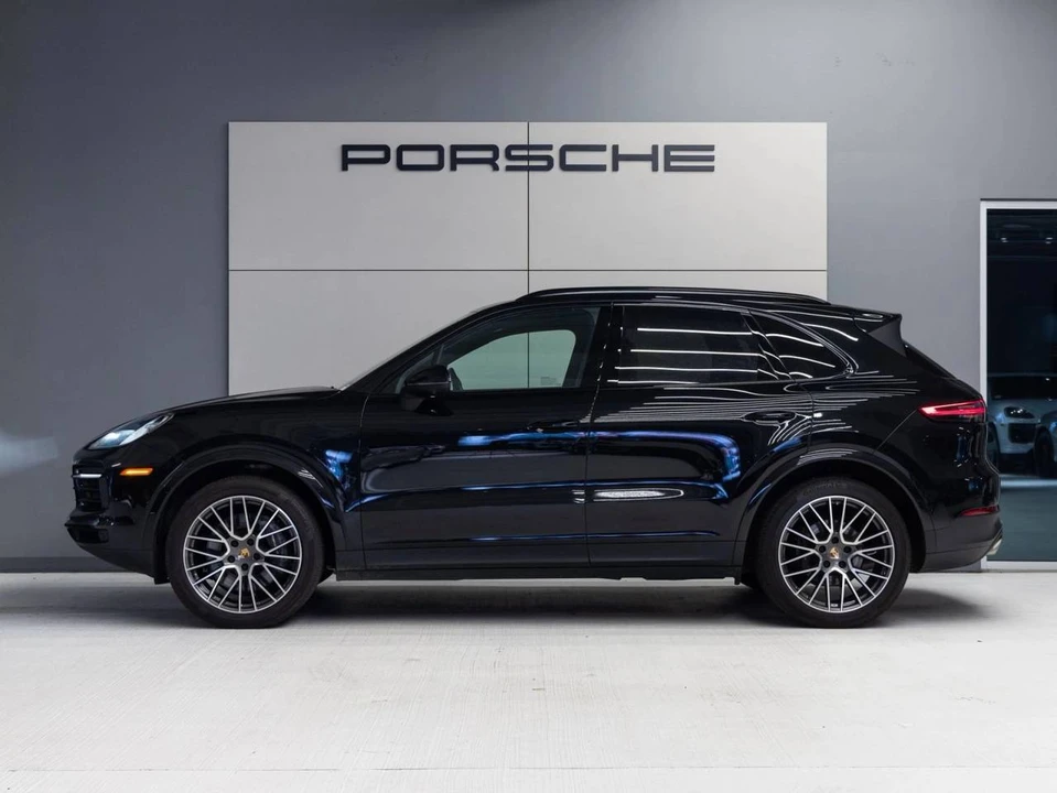 2023 Porsche 9Y0/9Y3 Cayenne - Image 2 of 5