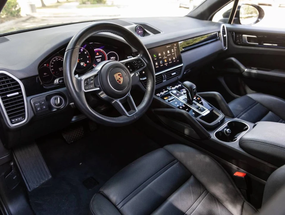2023 Porsche 9Y0/9Y3 Cayenne - Image 3 of 5