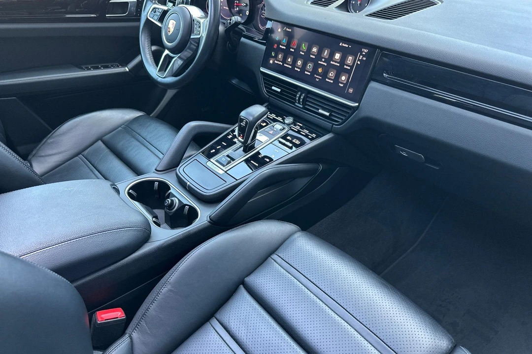 2023 Porsche 9Y0/9Y3 Cayenne - Image 18 of 31