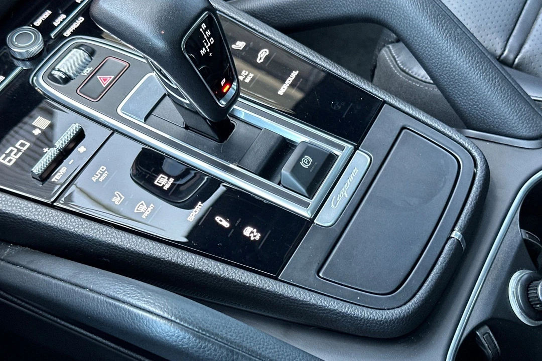 2023 Porsche 9Y0/9Y3 Cayenne - Image 26 of 31