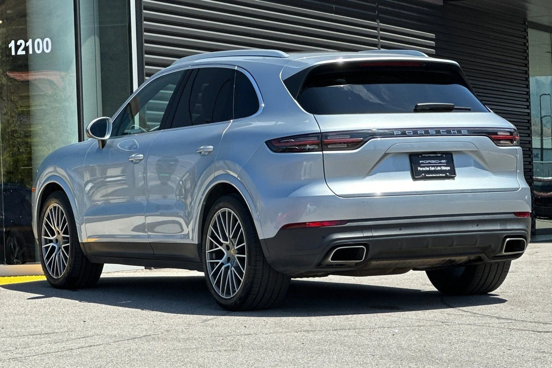 2023 Porsche 9Y0/9Y3 Cayenne - Image 3 of 31