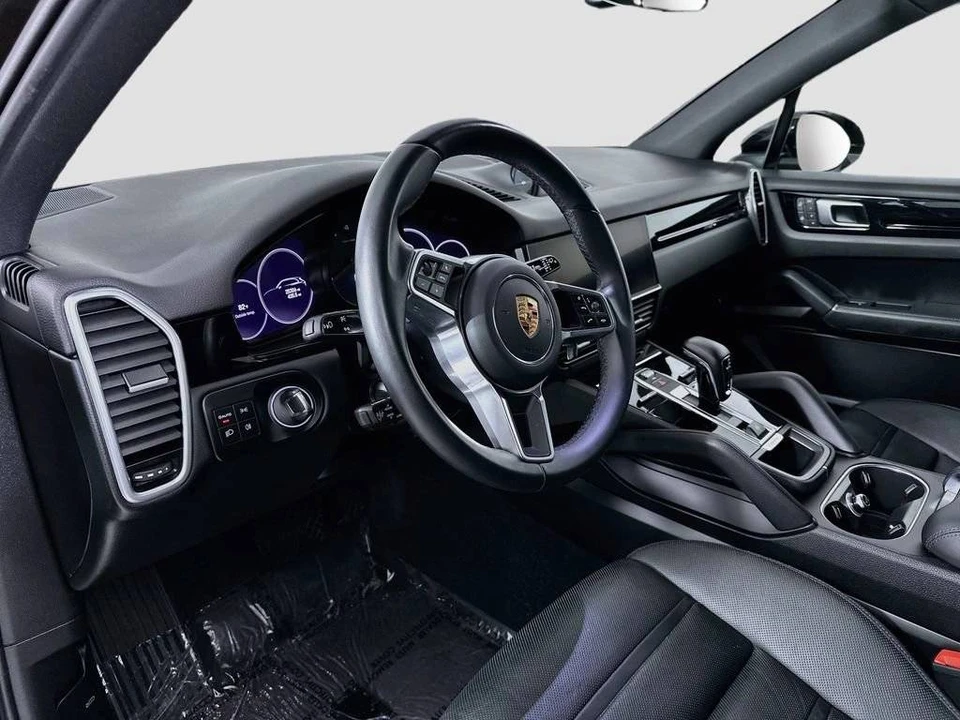 2023 Porsche 9Y0/9Y3 Cayenne - Image 4 of 5