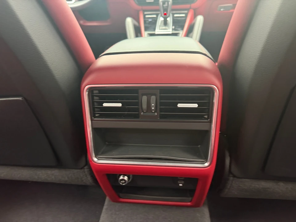 2023 Porsche 9Y0/9Y3 Cayenne - Image 5 of 31