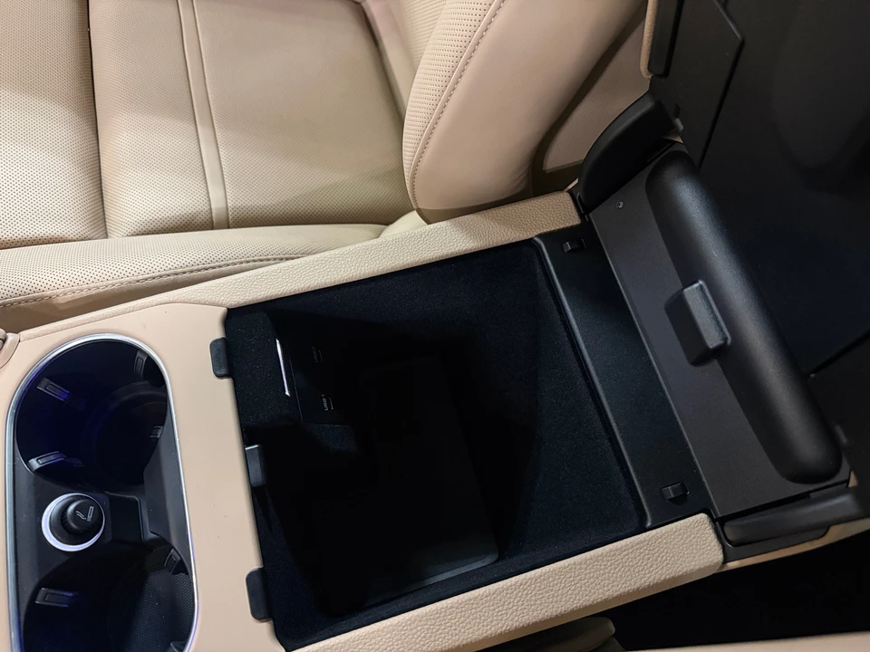 2023 Porsche 9Y0/9Y3 Cayenne - Image 17 of 31